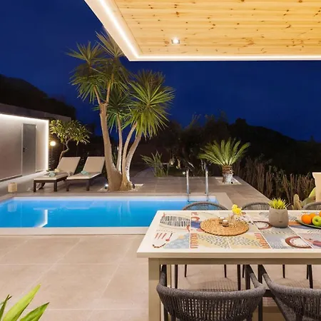 Holiday home Olive Garden - Private Heated Pool Vacation